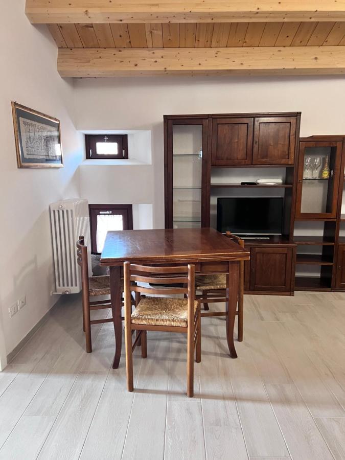 La Piazzetta Villa LʼAquila Exteriör bild