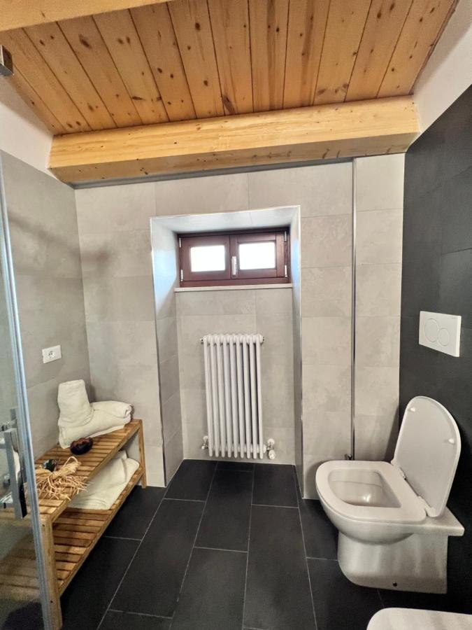 La Piazzetta Villa LʼAquila Exteriör bild